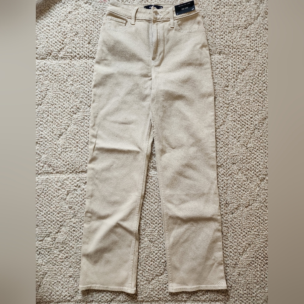 Jeans - Picture 3 of 3